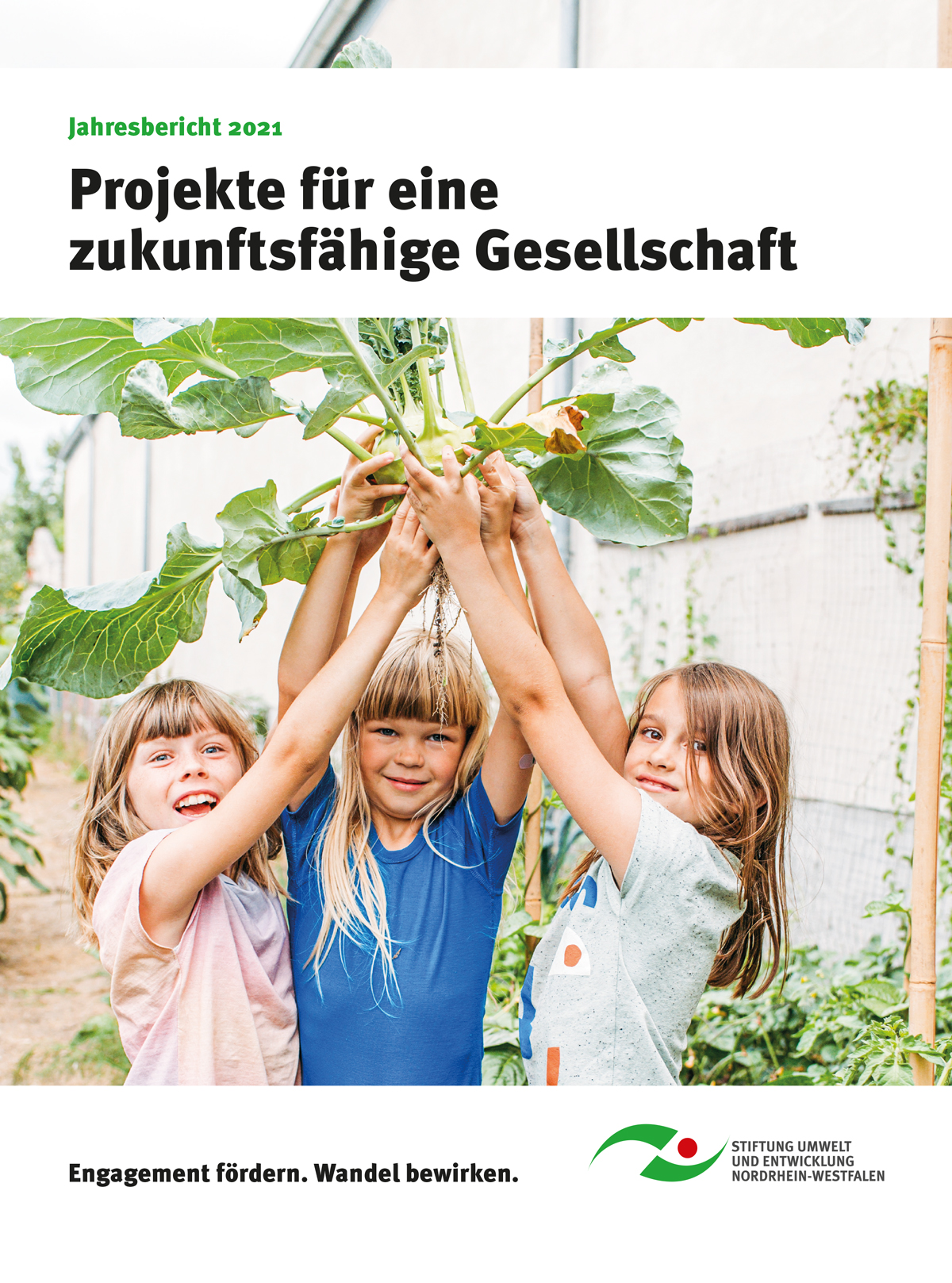 Cover Jahresbericht 2021 für Stiftung